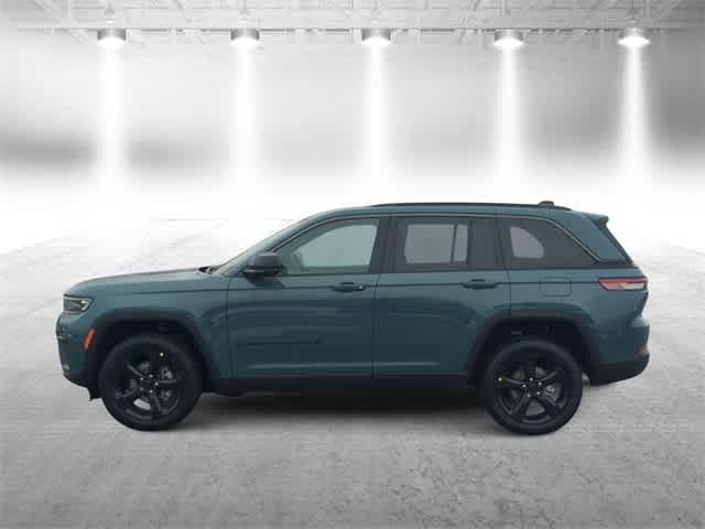 Thumbnail: 2026 Jeep Grand Cherokee - 5