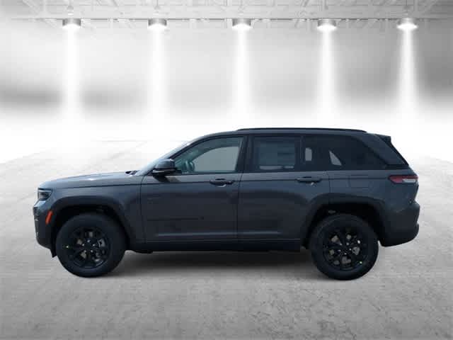 2025 Jeep Grand Cherokee Altitude 5