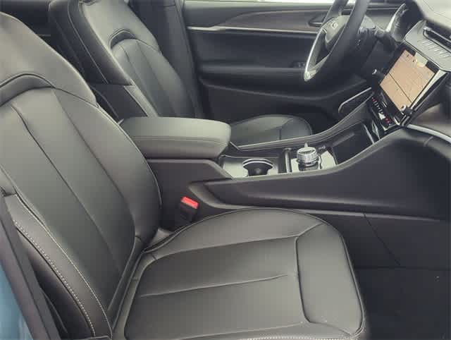 Thumbnail: 2026 Jeep Grand Cherokee - 23