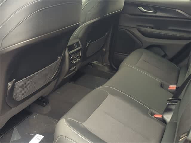 Thumbnail: 2025 Jeep Grand Cherokee - 18