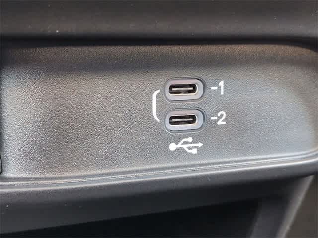 Thumbnail: 2026 Chrysler Pacifica - 34