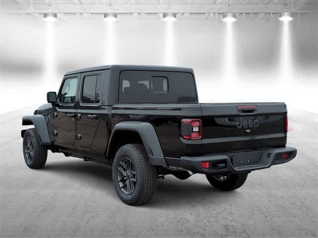 Thumbnail: 2026 Jeep Gladiator - 6