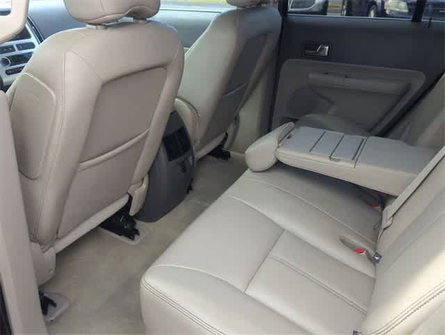 Thumbnail: 2010 Ford Edge - 18