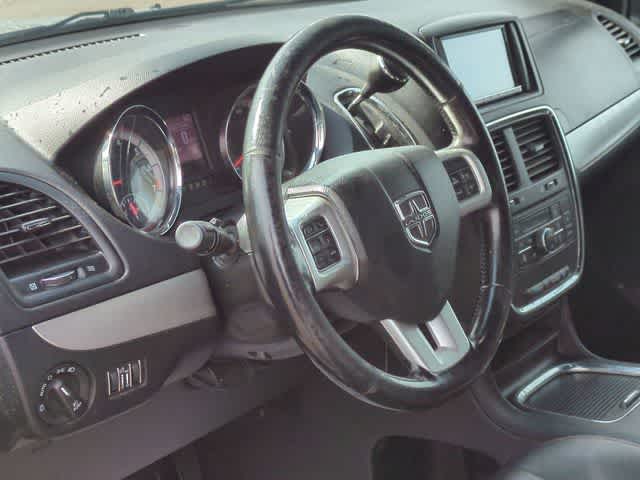 Thumbnail: 2019 Dodge Grand Caravan - 10