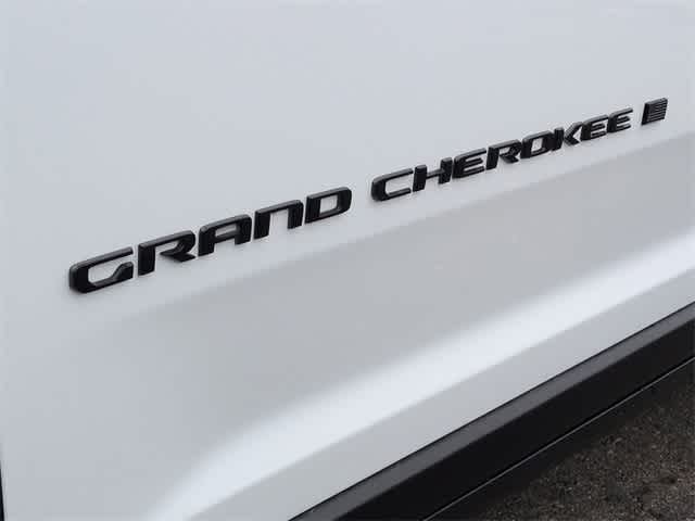 Thumbnail: 2025 Jeep Grand Cherokee - 13