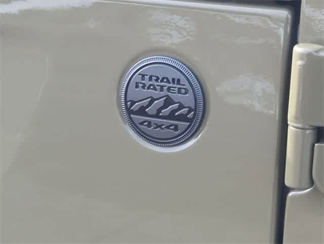 Thumbnail: 2026 Jeep Gladiator - 13