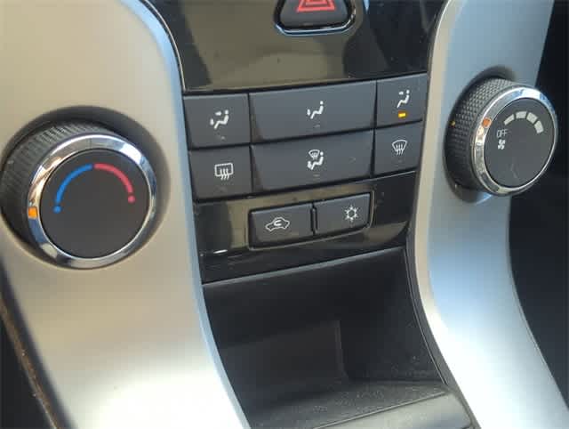 Thumbnail: 2012 Chevrolet Cruze - 35