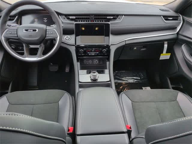 Thumbnail: 2025 Jeep Grand Cherokee L - 22