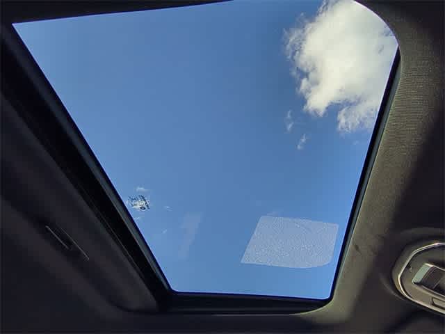 Thumbnail: 2025 Jeep Grand Cherokee - 22