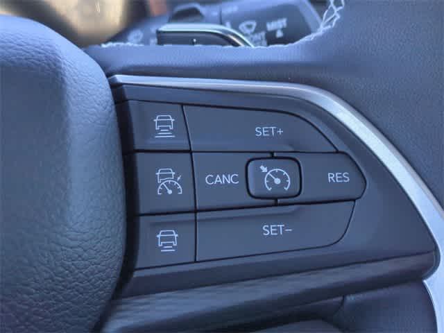 Thumbnail: 2025 Jeep Grand Cherokee - 26