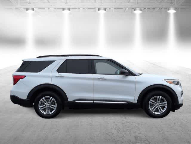 Thumbnail: 2023 Ford Explorer - 9