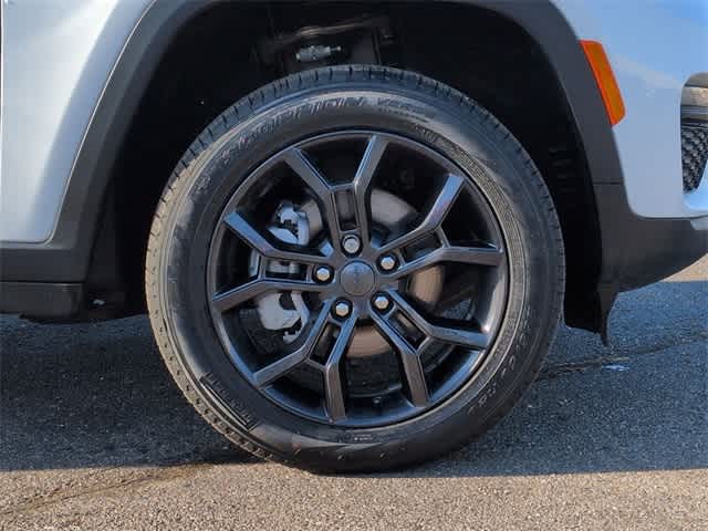 Thumbnail: 2025 Jeep Grand Cherokee - 14