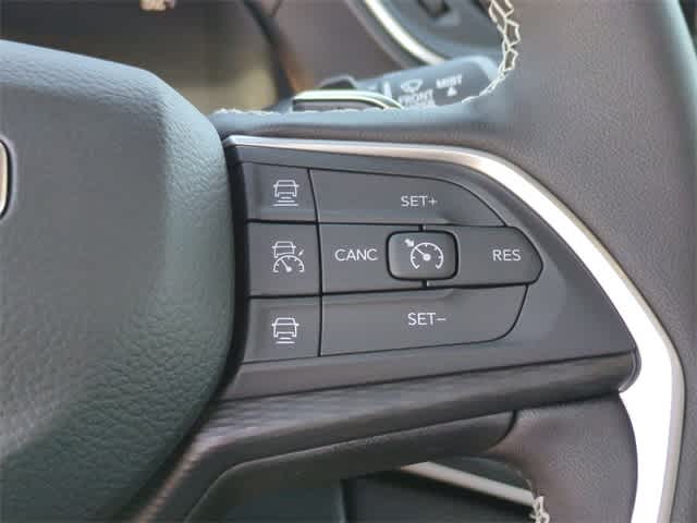 Thumbnail: 2025 Jeep Grand Cherokee - 26