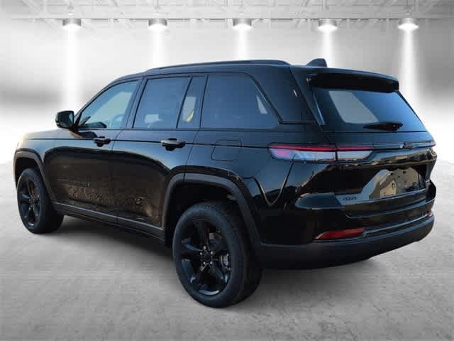 Thumbnail: 2025 Jeep Grand Cherokee - 6