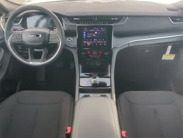 Thumbnail: 2025 Jeep Grand Cherokee L - 15