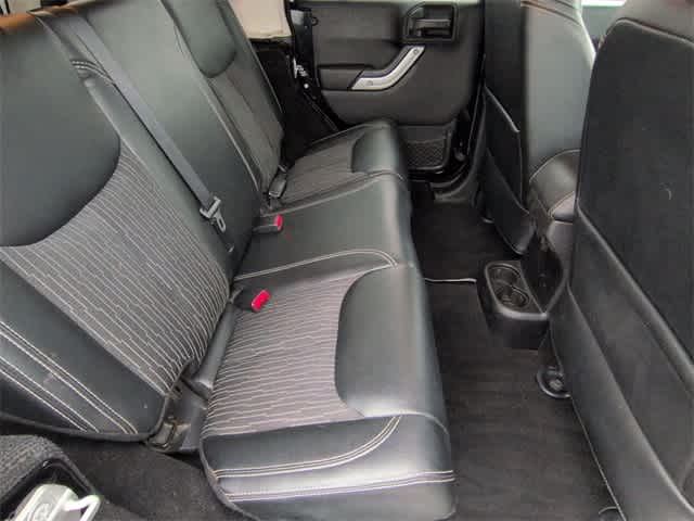 Thumbnail: 2014 Jeep Wrangler - 19