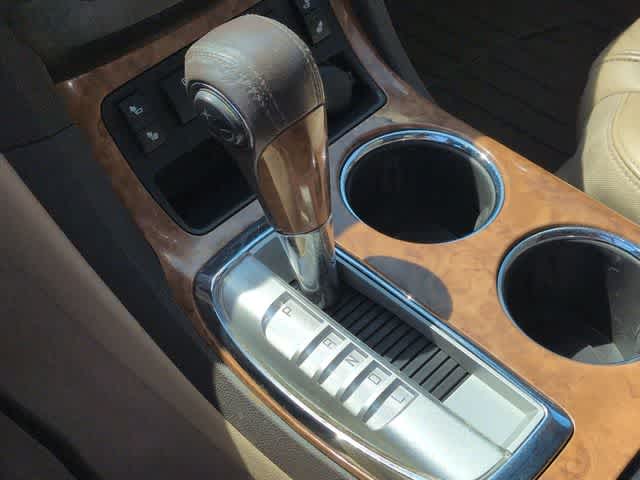 Thumbnail: 2011 Buick Enclave - 32