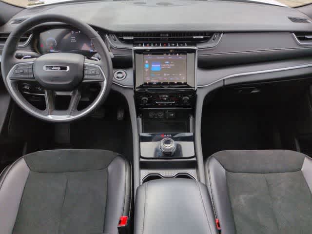 Thumbnail: 2025 Jeep Grand Cherokee - 15