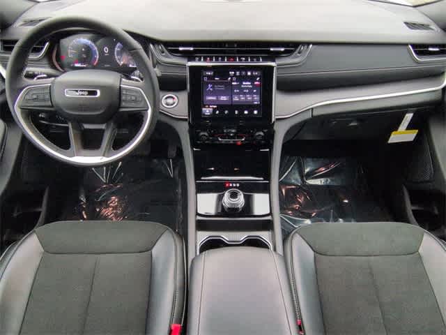 Thumbnail: 2025 Jeep Grand Cherokee L - 15