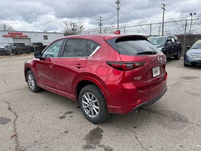 2024 Mazda CX-5 2.5 Select photo 3