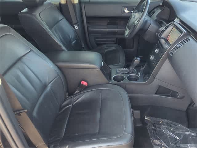 Thumbnail: 2019 Ford Flex - 21