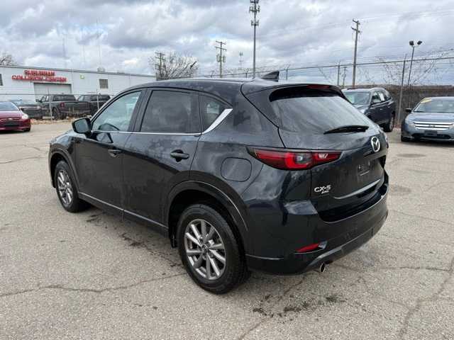 2024 Mazda CX-5 2.5 Select photo 3