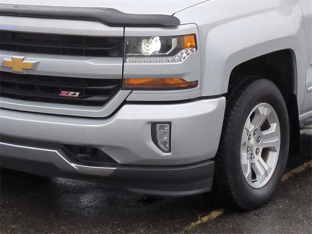 Thumbnail: 2018 Chevrolet Silverado 1500 - 11