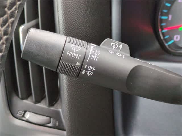 Thumbnail: 2018 Chevrolet Silverado 1500 - 26