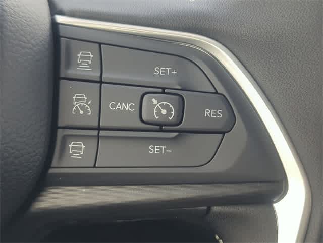 Thumbnail: 2025 Jeep Grand Cherokee - 26