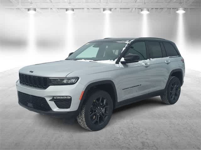 Thumbnail: 2025 Jeep Grand Cherokee - 4