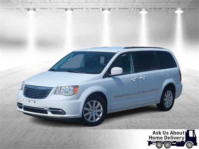 2016 Chrysler Town & Country Touring