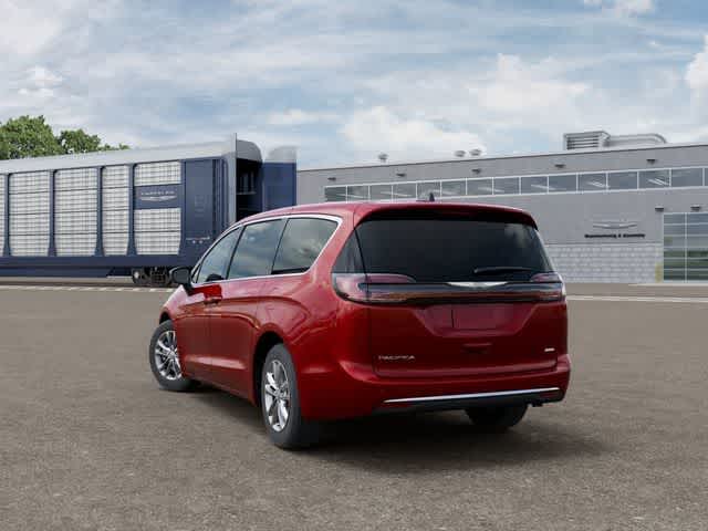 Thumbnail: 2026 Chrysler Pacifica - 3