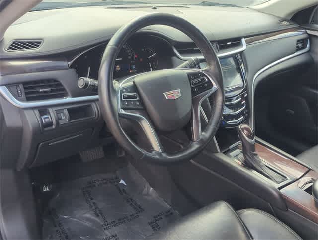 Thumbnail: 2017 Cadillac XTS - 10