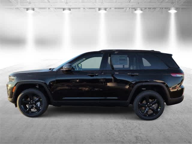 Thumbnail: 2025 Jeep Grand Cherokee - 5