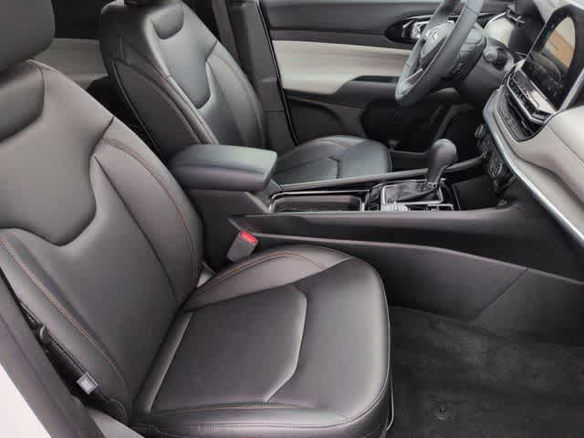 Thumbnail: 2024 Jeep Compass - 21