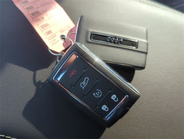 Thumbnail: 2025 Jeep Grand Cherokee - 36