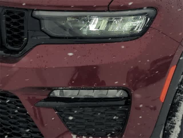 Thumbnail: 2025 Jeep Grand Cherokee - 11