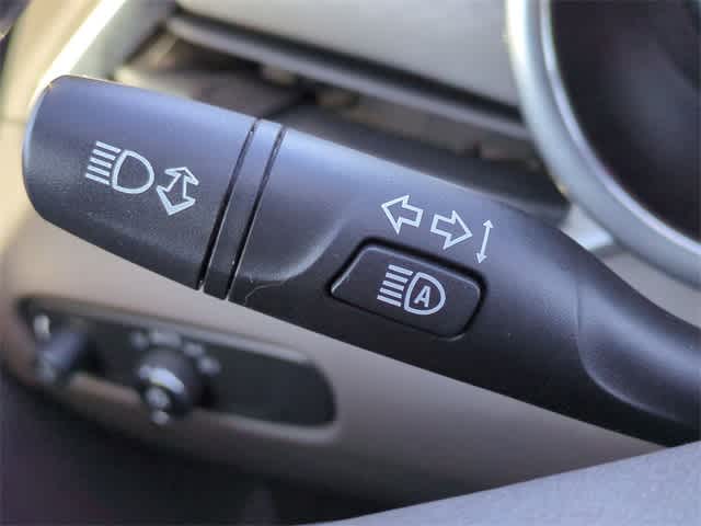 Thumbnail: 2020 Chevrolet Malibu - 27