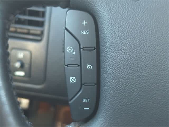 Thumbnail: 2008 Buick Lucerne - 25