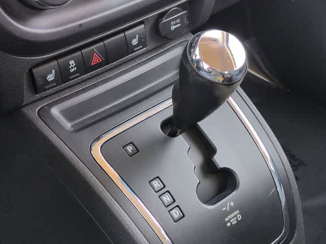 Thumbnail: 2010 Jeep Patriot - 27