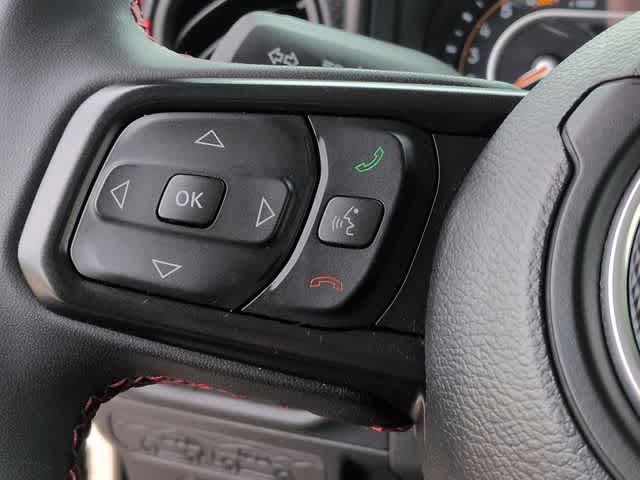 Thumbnail: 2024 Jeep Wrangler - 23
