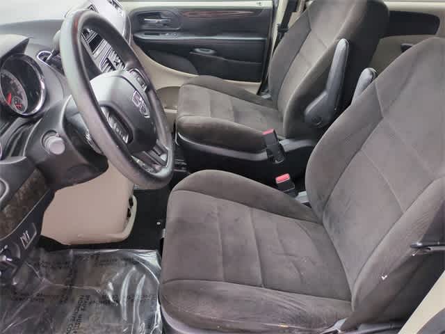Thumbnail: 2013 Dodge Grand Caravan - 15