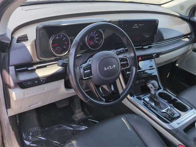 Thumbnail: 2022 Kia Carnival - 10
