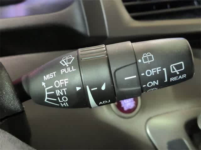 Thumbnail: 2015 Honda Odyssey - 27