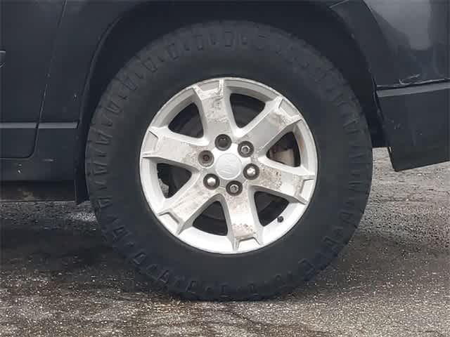 2008 Saturn Outlook XE 13