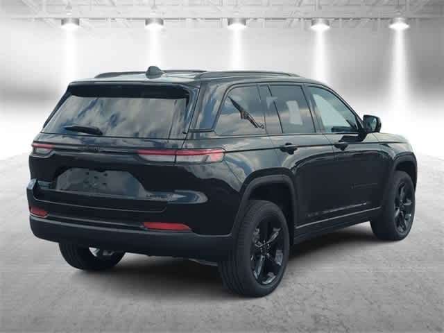 Thumbnail: 2025 Jeep Grand Cherokee - 8
