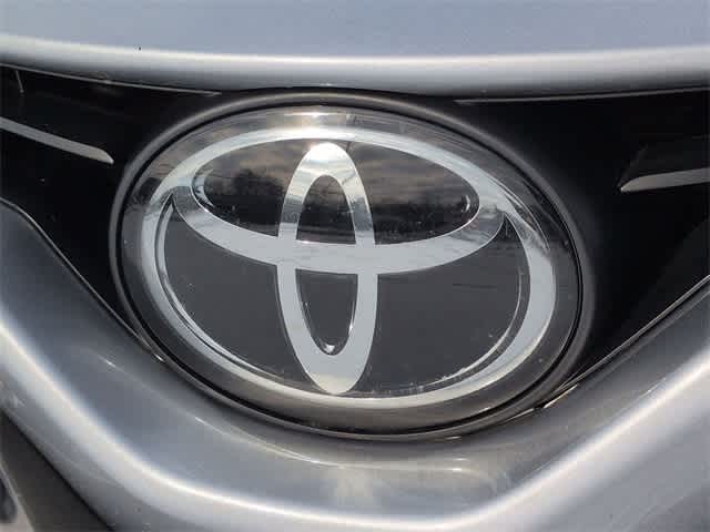 Thumbnail: 2023 Toyota Camry - 11