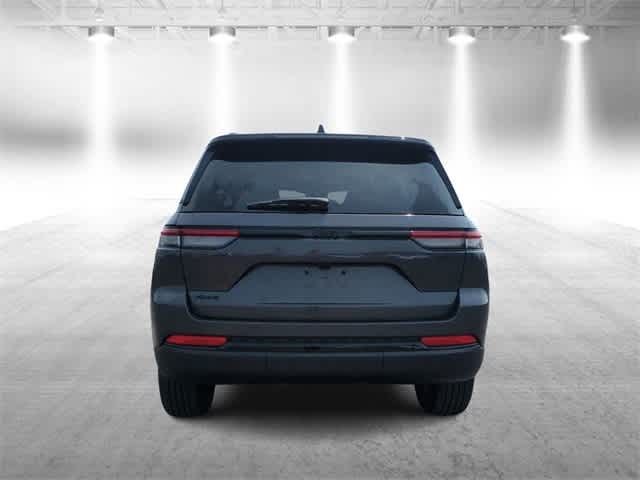 2025 Jeep Grand Cherokee Altitude 7