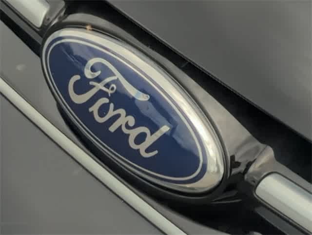 Thumbnail: 2017 Ford C-Max - 12