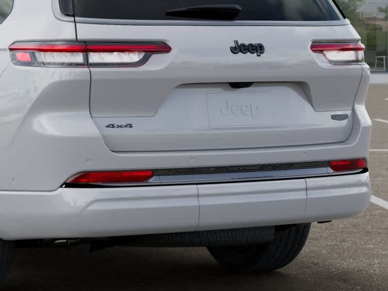 Thumbnail: 2026 Jeep Grand Cherokee L - 13
